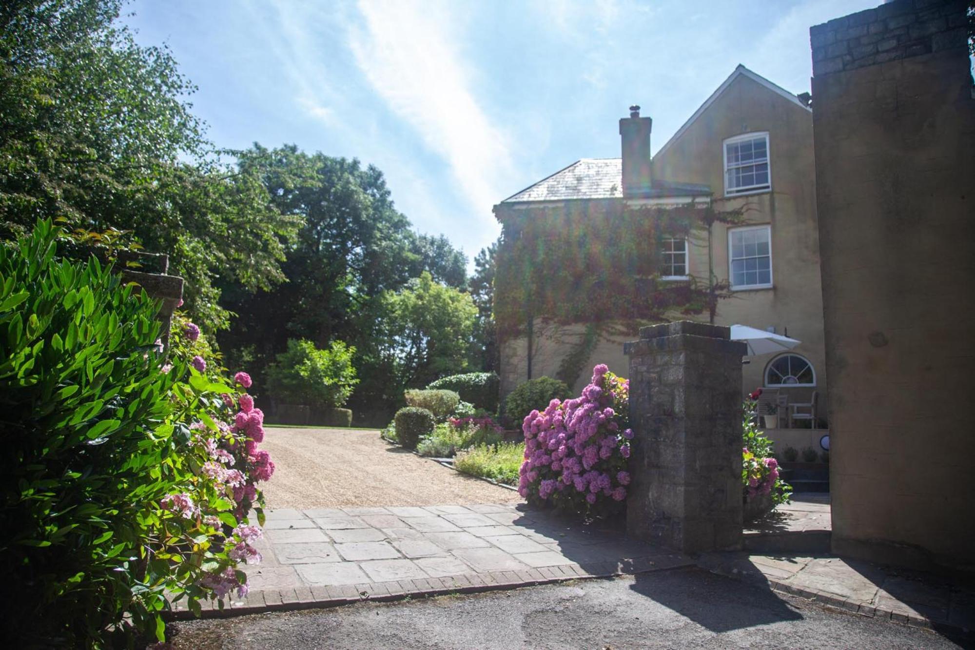 Clemenstone House B&B Cowbridge Εξωτερικό φωτογραφία