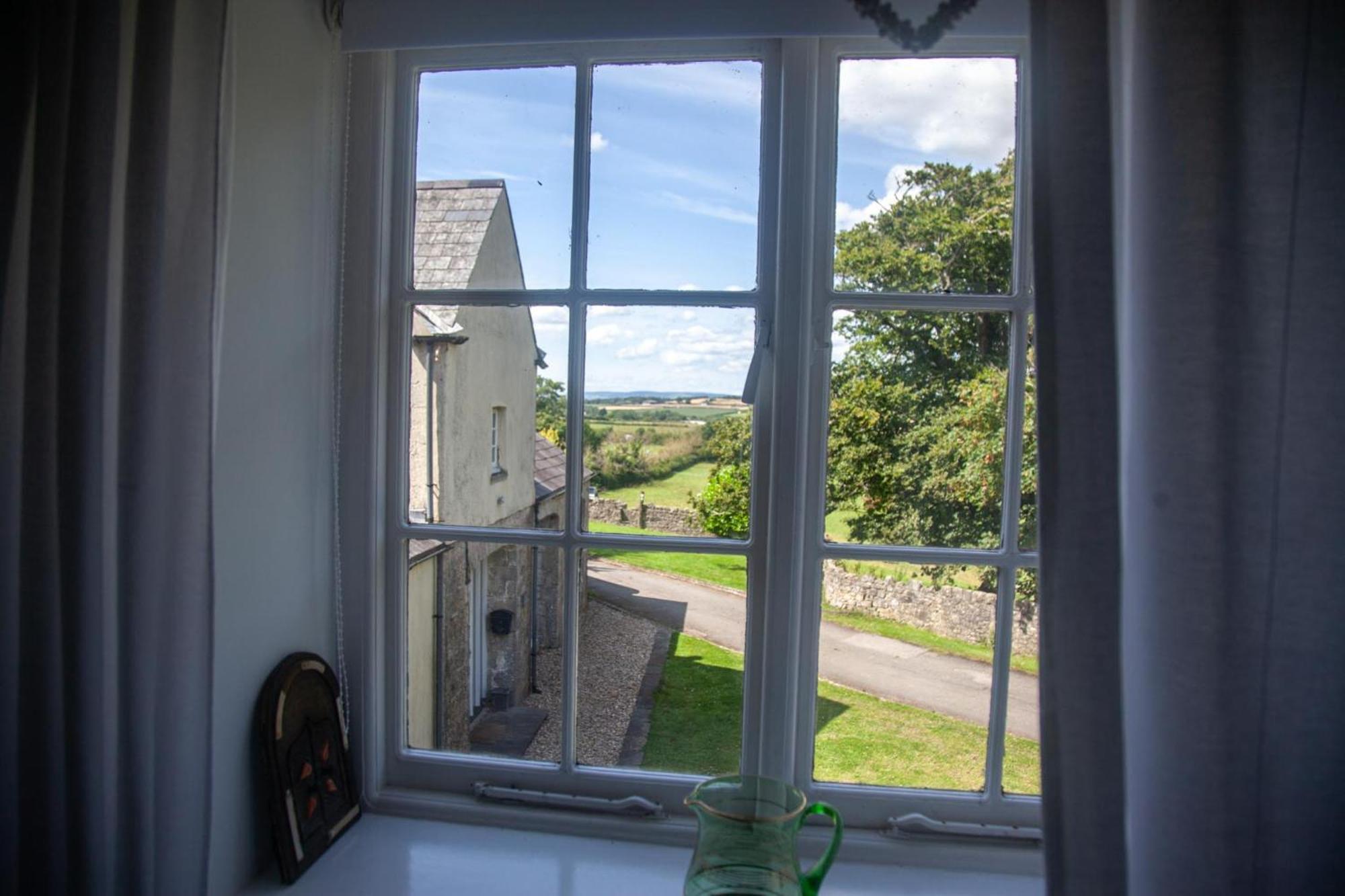Clemenstone House B&B Cowbridge Εξωτερικό φωτογραφία