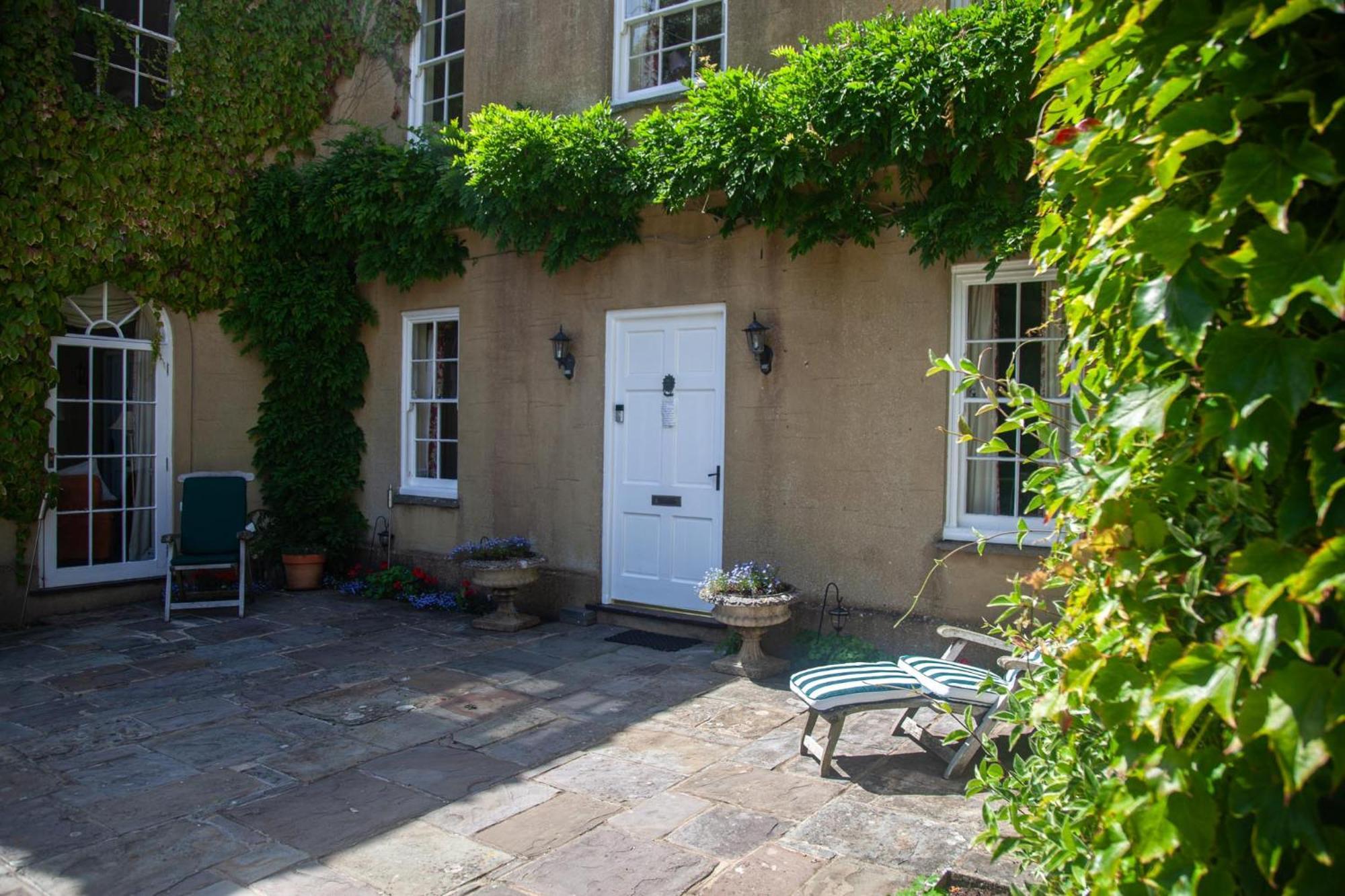 Clemenstone House B&B Cowbridge Εξωτερικό φωτογραφία