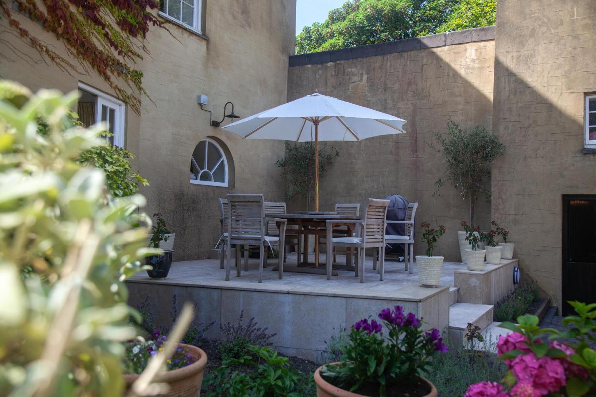 Clemenstone House B&B Cowbridge Εξωτερικό φωτογραφία